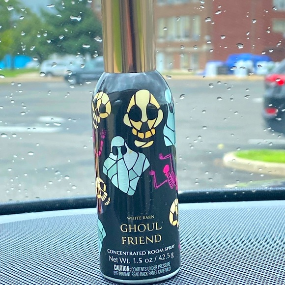 HALLOWEEN GHOUL FRIEND ROOM SPRAY 👻💀🧙🏻‍♀️🎃 BRAND NEW - Picture 1 of 5